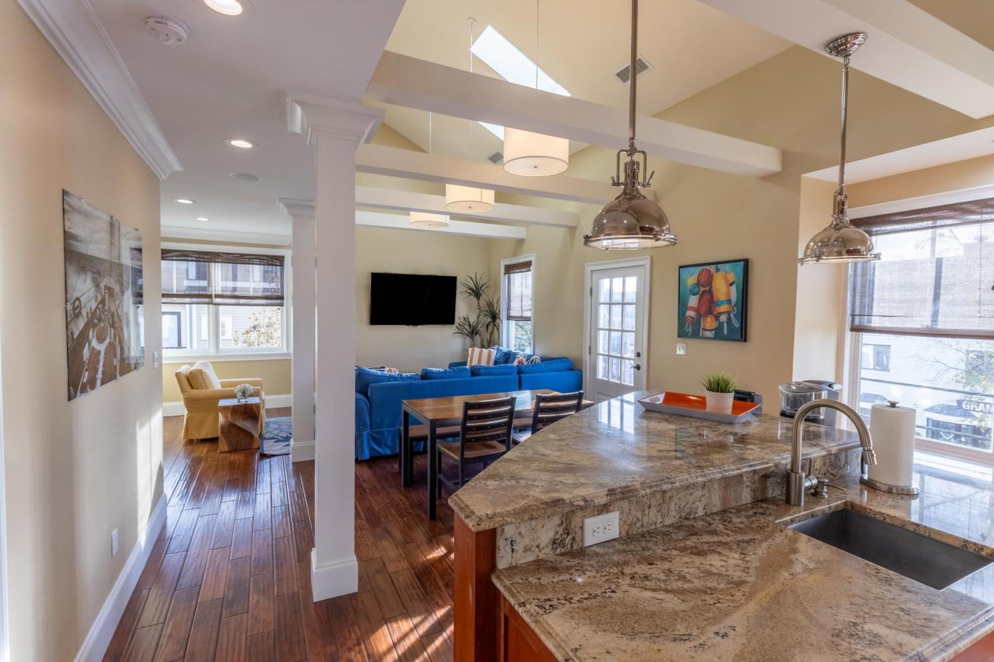 The Newport Lofts - 546 Thames Street Apartment ภายนอก รูปภาพ