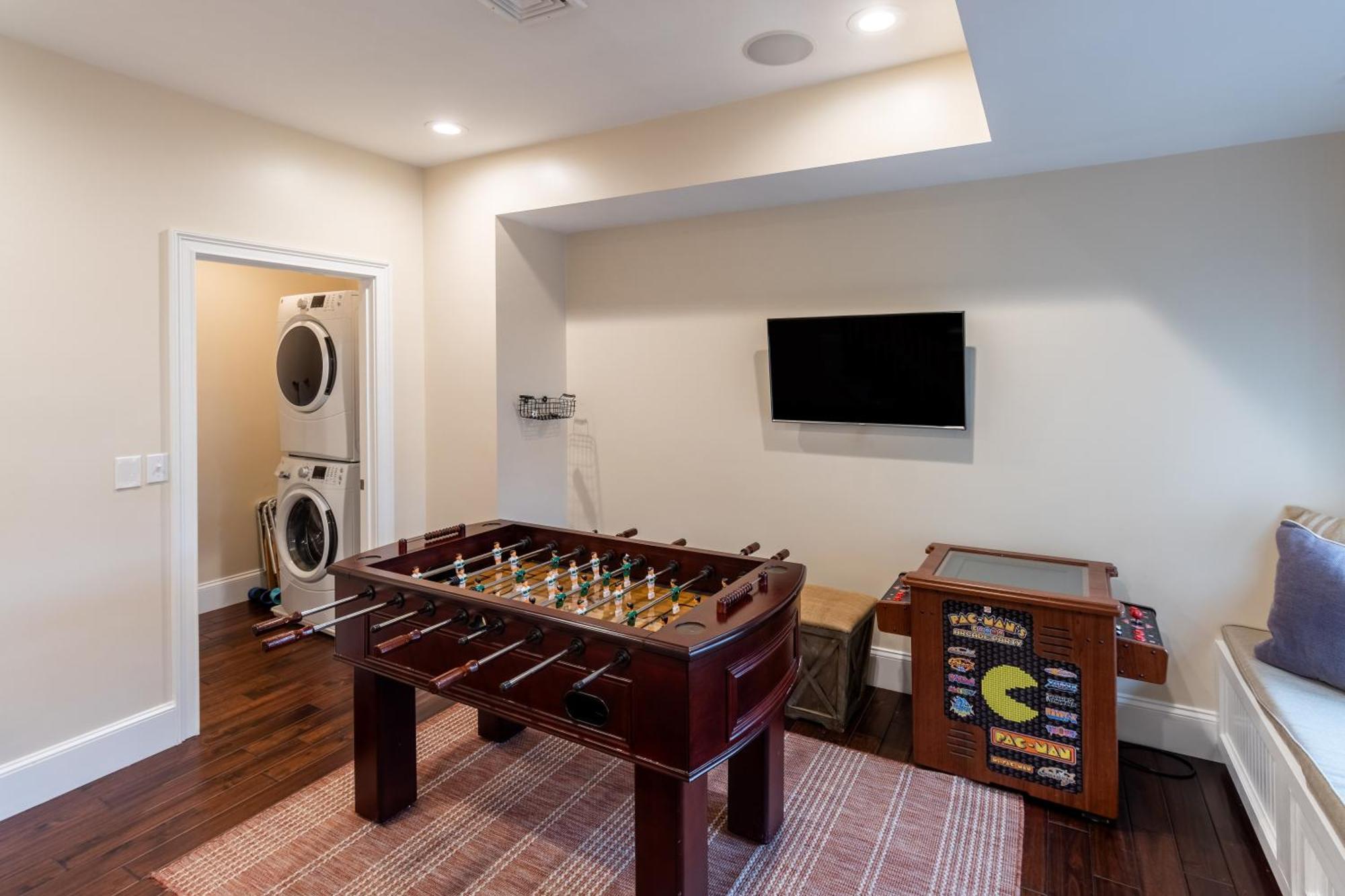 The Newport Lofts - 546 Thames Street Apartment ภายนอก รูปภาพ
