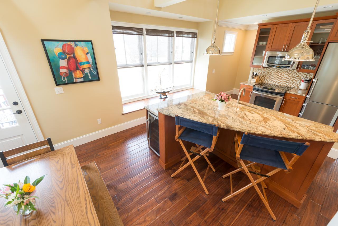 The Newport Lofts - 546 Thames Street Apartment ภายนอก รูปภาพ